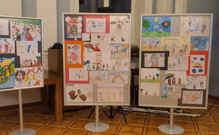  Spotkanie podsumowujące konkurs plastyczny dla dzieci ze Świetlic Środowiskowych z terenu Powiatu Puławskiego w ramach projektu „Wsparcie specjalistów w skutecznym przeciwdziałaniu przemocy”